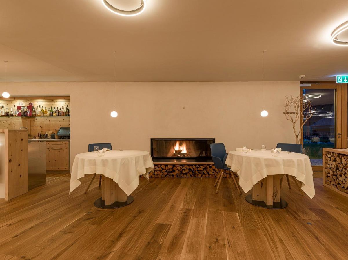Brail Relais & Chateaux In Lain Hotel Cadonau מראה חיצוני תמונה